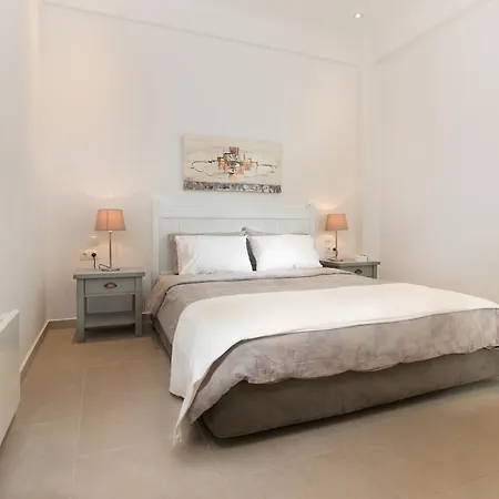 Villa Maria Naxos -with New Hot Tub